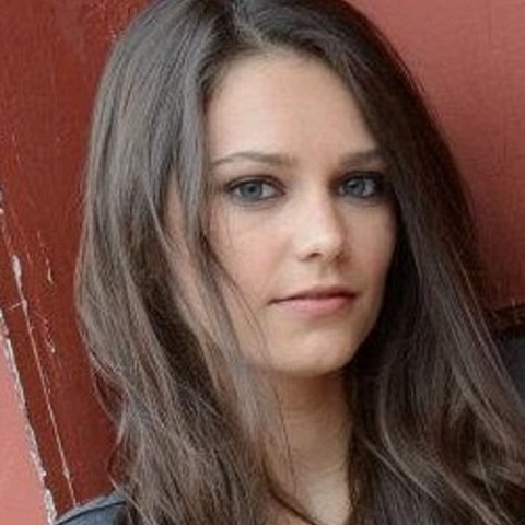 FriendRequestHeadshot-CodiWaugh1