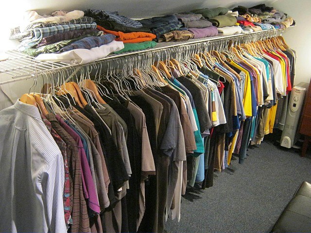 Minimalism2012-11-walkin-closet3